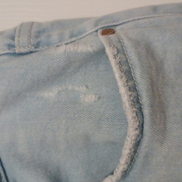 💙🏍Light Blue Women's Jeans Mid Rise - Picture 5 of 13